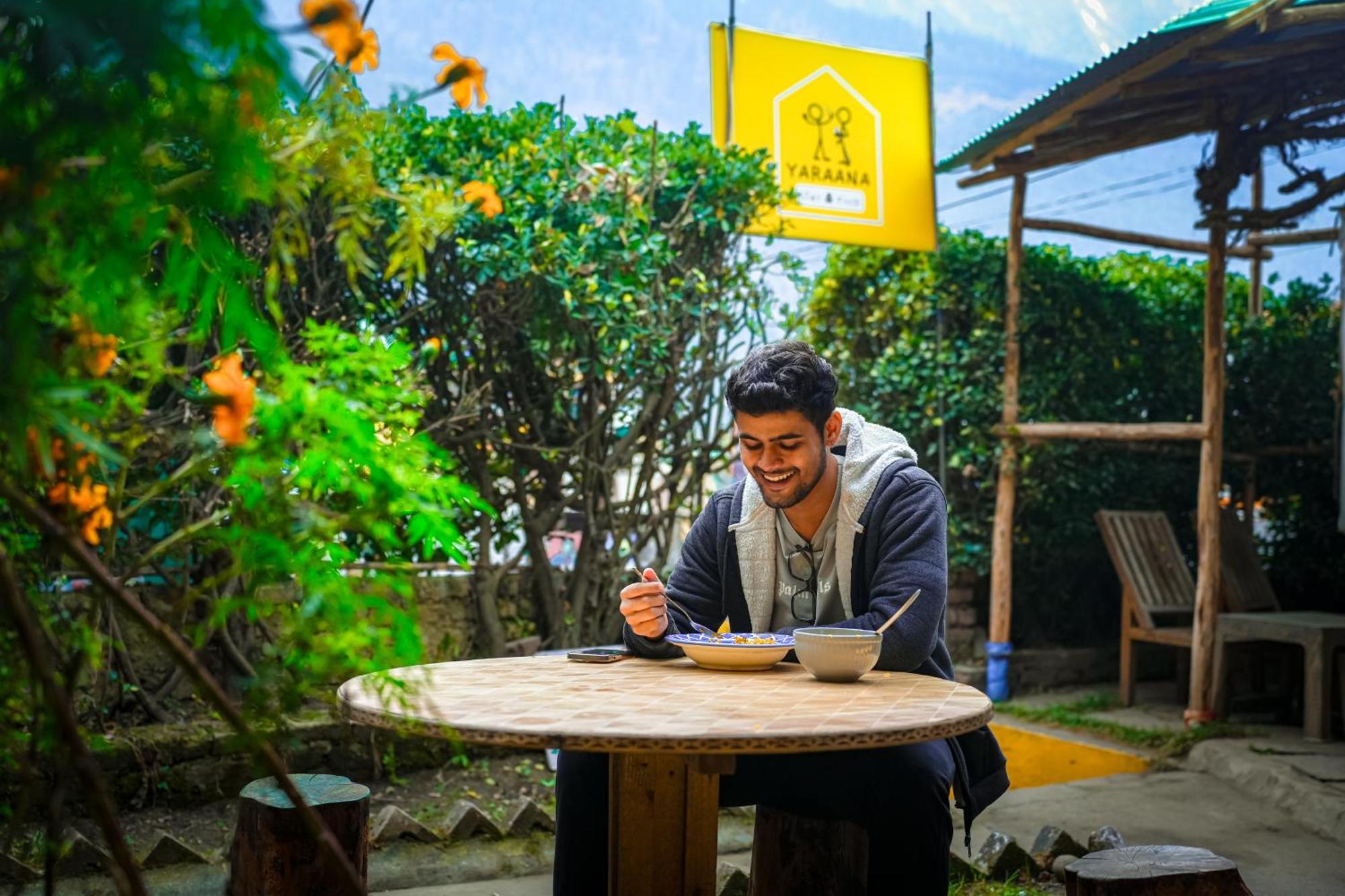 Yaarana Stay & Cafe, Vashisht, Manali Eksteriør billede