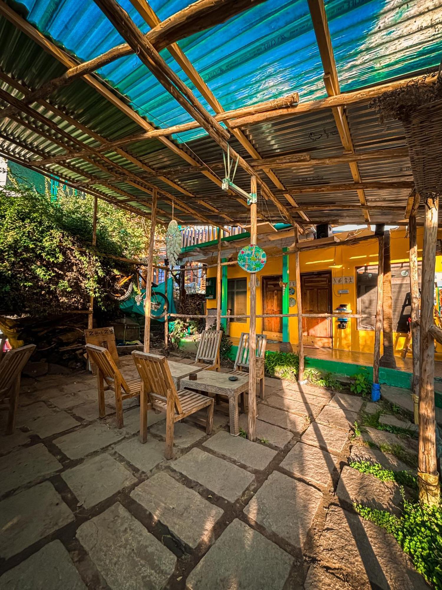 Yaarana Stay & Cafe, Vashisht, Manali Eksteriør billede